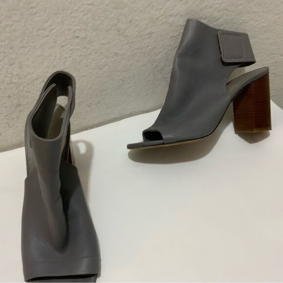 Vince ‘Faye’ Open Toe Gray Bootie size 6.5 - Picture 4 of 11